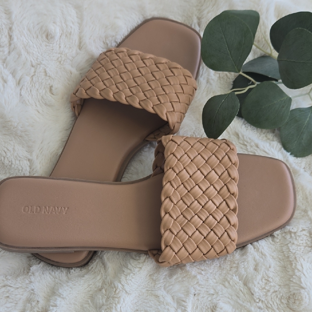 Old Navy Tan Woven Slide Sandals
